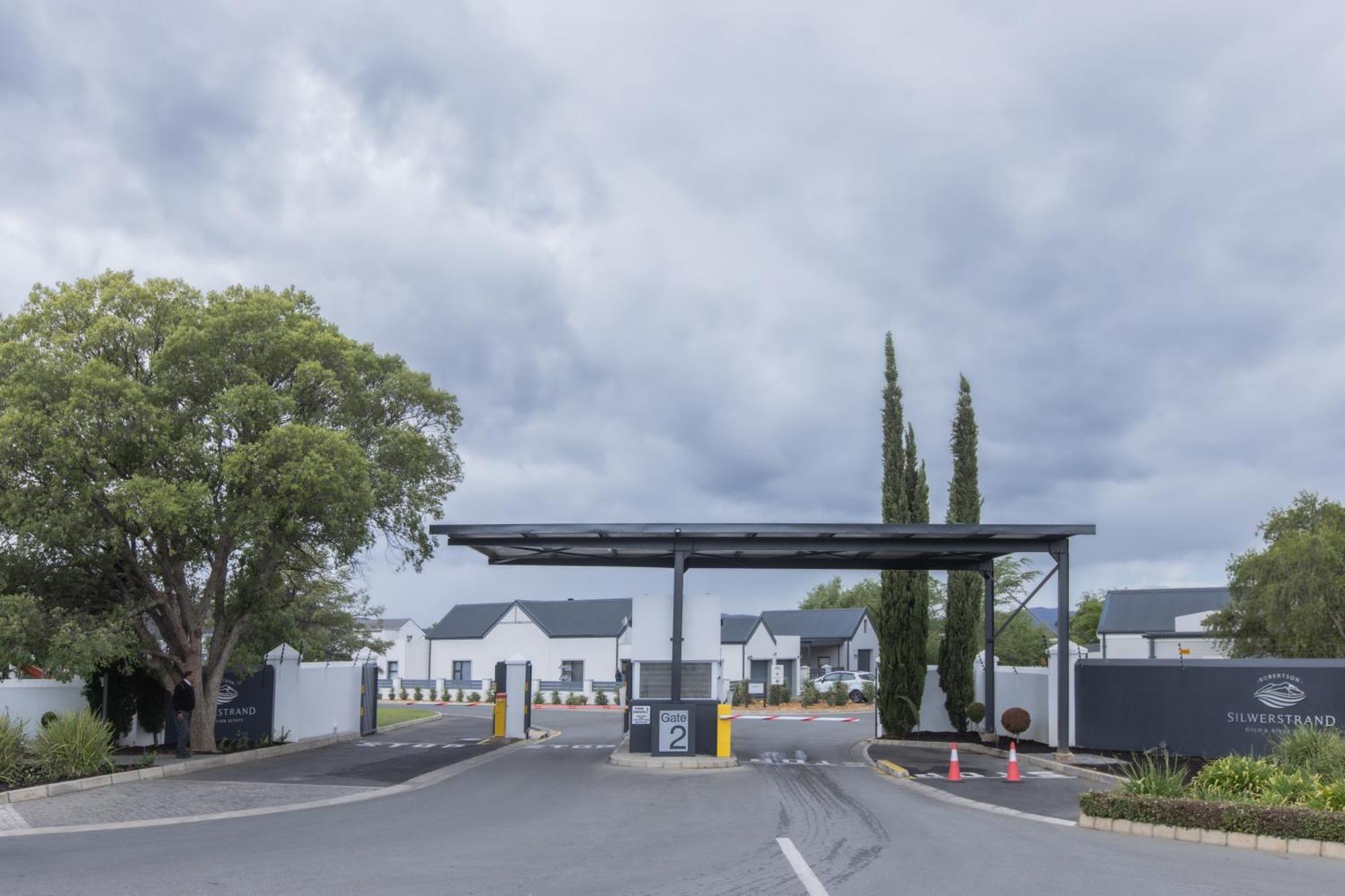 Lily'S Rest, Village On Silwerstrand, Robertson Exteriör bild